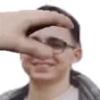 PETTHENISSEL emote